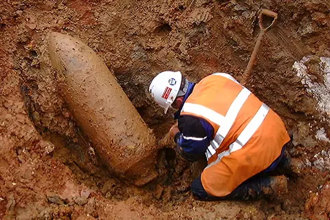 Intrusive UXO surveys for pile foundations